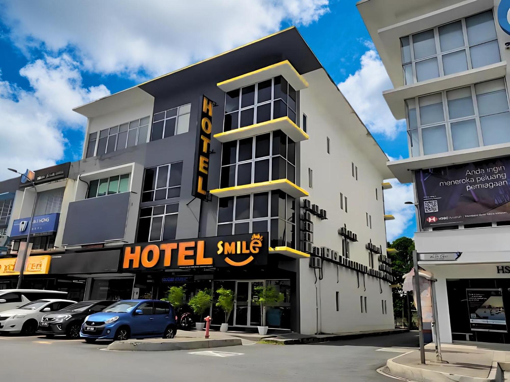 Smile Hotel C180 Cheras Selatan Balakong Kajang Luaran gambar
