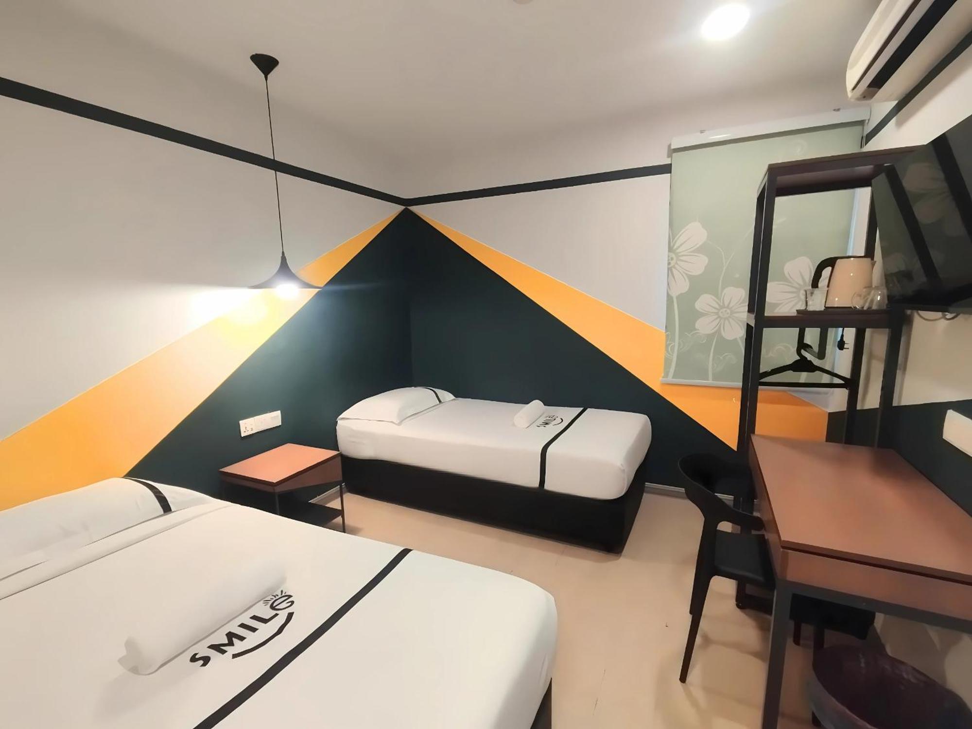 Smile Hotel C180 Cheras Selatan Balakong Kajang Luaran gambar